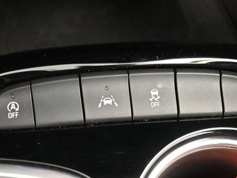 Used 2025 Buick Encore GX Preferred FWD image 29