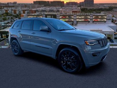 Used 2022 Jeep Grand Cherokee Laredo X