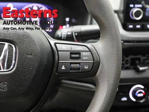 Used 2025 Honda Accord SE image 16