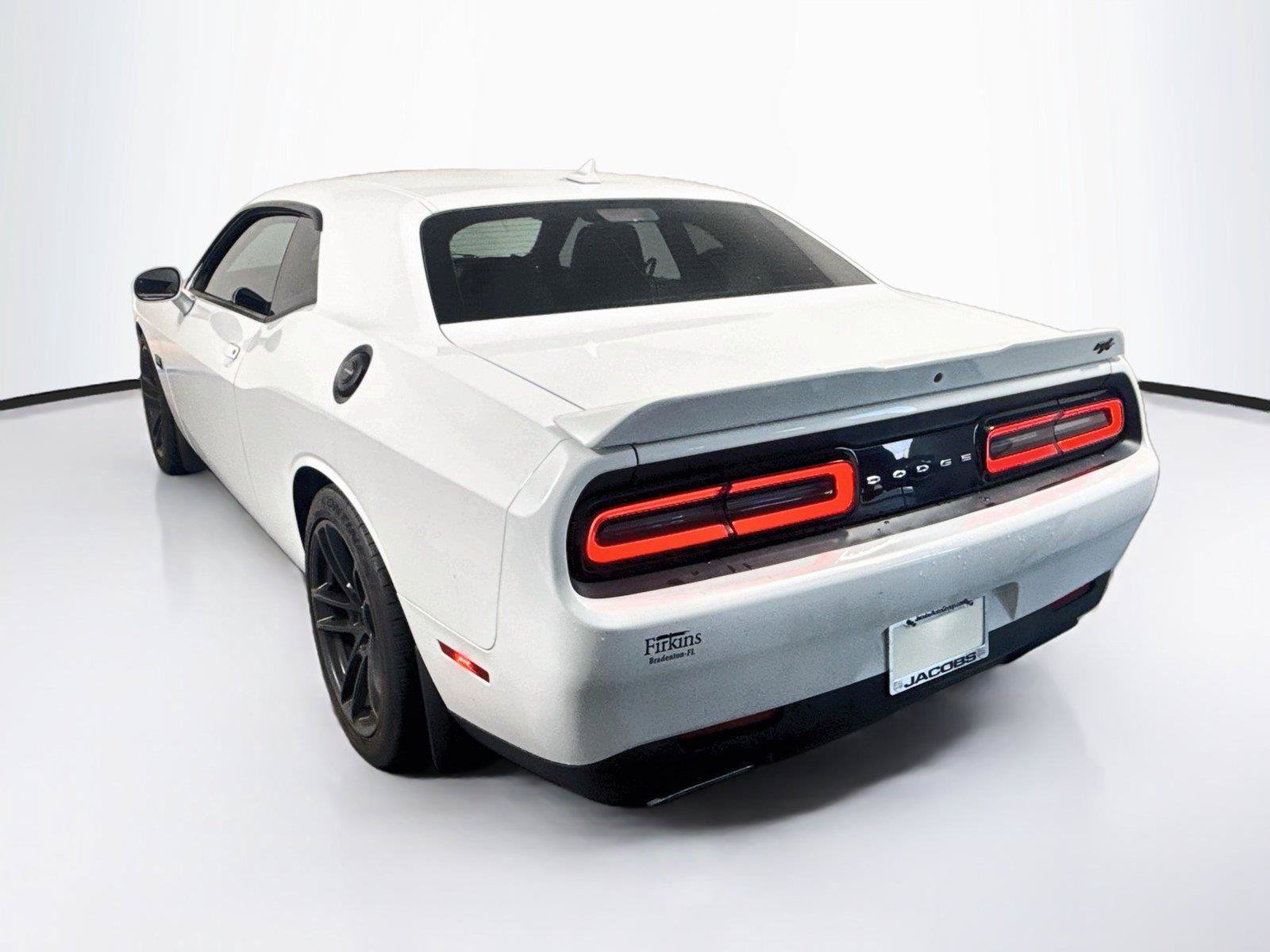 Used 2022 Dodge Challenger R/T w/ Plus Package RWD image 3