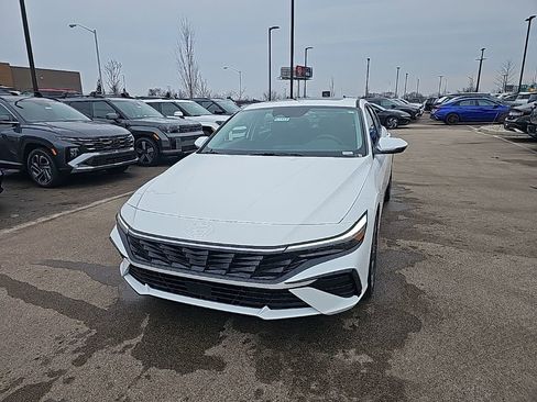 New 2026 Hyundai Elantra Limited image 1