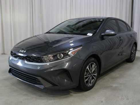 Used 2023 Kia Forte LXS w/ LXS Technology Package FWD image 35