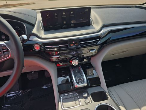 Used 2023 Acura MDX SH-AWD w/ Technology Package image 22