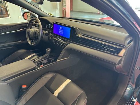 Used 2026 Toyota Camry SE w/ Multimedia Upgrade Package AWD/4WD image 17