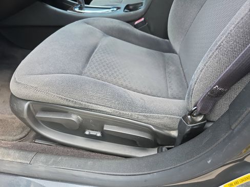 Used 2014 Chevrolet Impala Limited LS FWD image 25