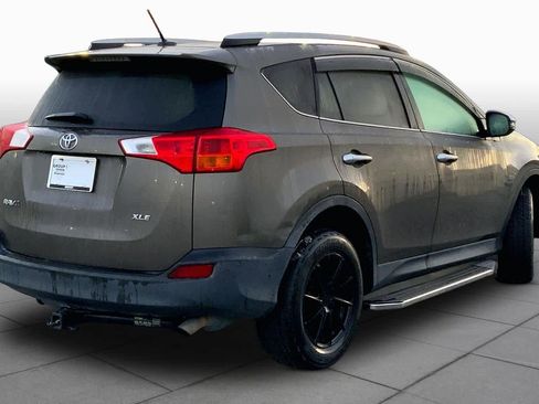 Used 2015 Toyota RAV4 XLE image 13
