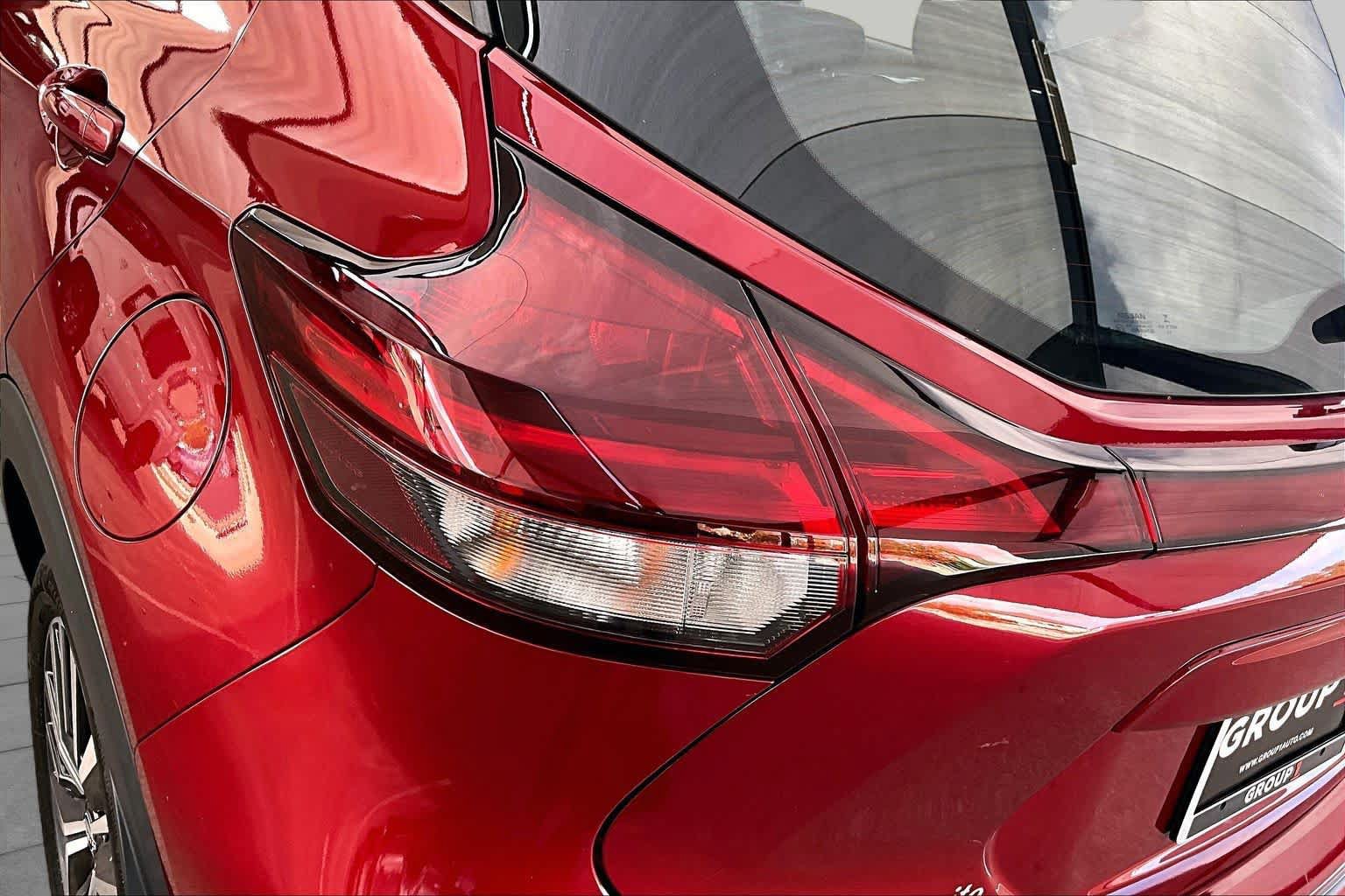 Certified 2023 Nissan Kicks SV FWD image 28
