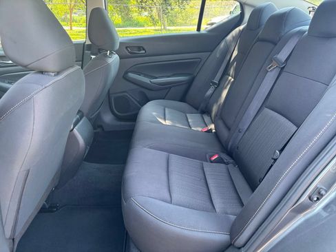 Used 2025 Nissan Altima 2.5 SV FWD image 24