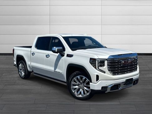 Used 2022 GMC Sierra 1500 Denali w/ Denali Reserve Package AWD/4WD image 2