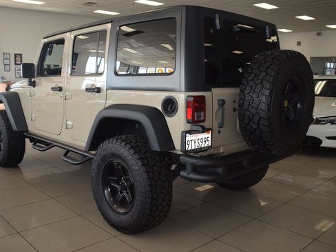 Used 2016 Jeep Wrangler Unlimited Sport w/ Quick Order Package 24S AWD/4WD image 6