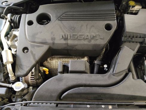 Used 2018 Nissan Altima 2.5 SR w/ SR Special Edition image 30