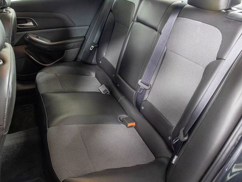 Used 2015 Chevrolet Malibu LT w/ Power Convenience Package FWD image 33
