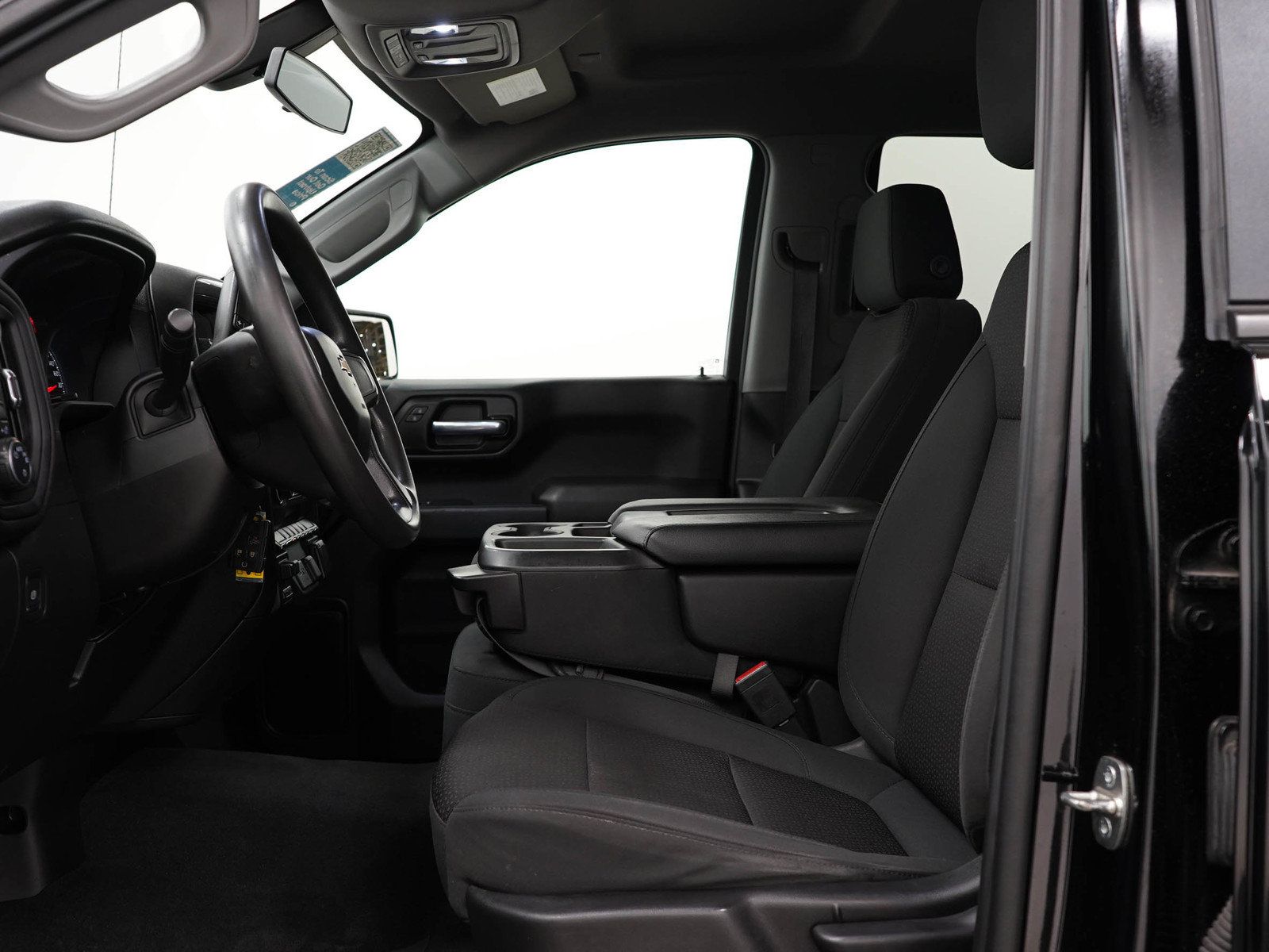 Used 2021 Chevrolet Silverado 1500 Custom w/ LPO, Dark Essentials Package AWD/4WD image 44