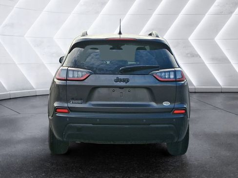 Used 2023 Jeep Cherokee Altitude Lux image 5