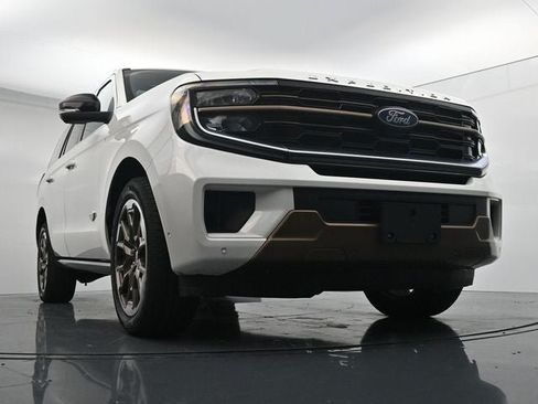 Certified 2025 Ford Expedition King Ranch AWD/4WD image 27