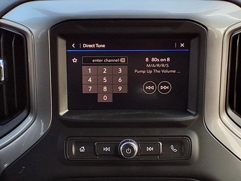 Used 2024 Chevrolet Silverado 1500 Custom image 14