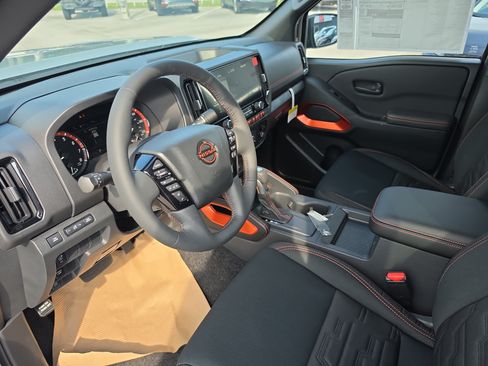 New 2026 Nissan Frontier Pro-X w/ Tow Package RWD image 14