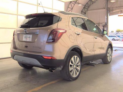 Used 2018 Buick Encore Preferred image 3
