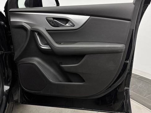 Used 2024 Chevrolet Blazer LT image 33