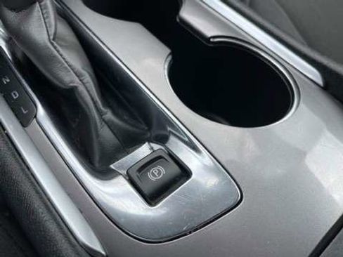 Used 2023 Chevrolet Malibu LT image 65