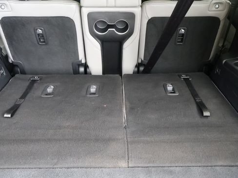 Used 2025 Honda Pilot EX-L image 51