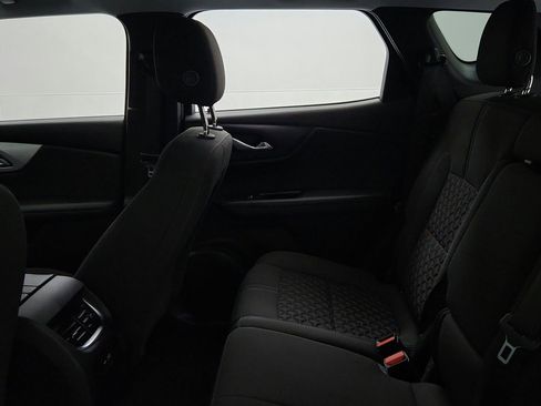 Used 2021 Chevrolet Blazer LT FWD image 18