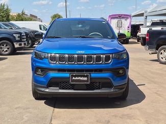 Used 2023 Jeep Compass Latitude w/ Sun and Sound Group AWD/4WD video 2