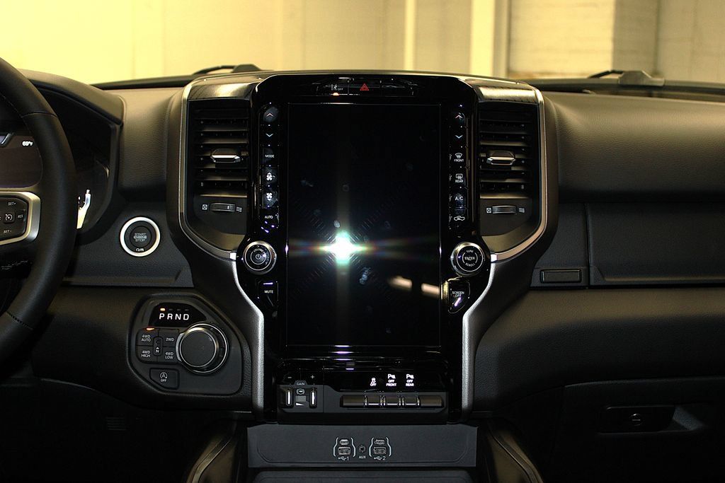 New 2026 RAM 1500 Big Horn AWD/4WD image 14