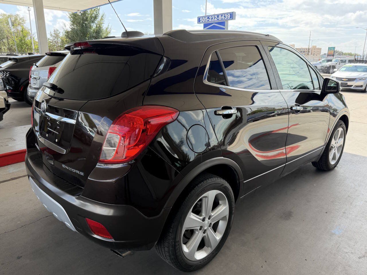 Used 2015 Buick Encore Convenience FWD image 5