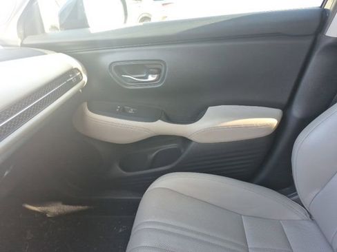 Used 2024 Honda HR-V EX-L image 26