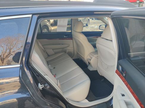 Used 2012 Subaru Outback 2.5i Limited image 14
