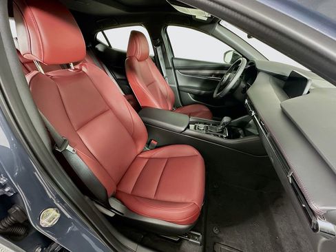 New 2026 MAZDA MAZDA3 Carbon image 34