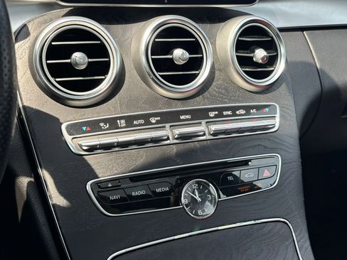 Used 2017 Mercedes-Benz C 300 Sedan image 32