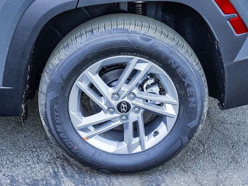 New 2026 Hyundai Tucson SE image 11