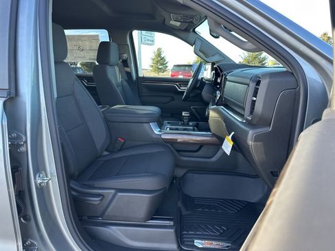New 2026 Chevrolet Silverado 1500 LT w/ Z71 Off-Road Package AWD/4WD image 26