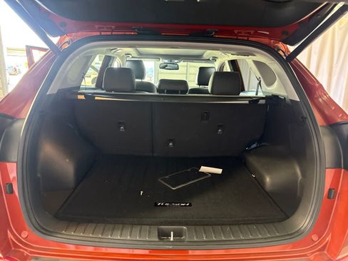 Used 2016 Hyundai Tucson Limited w/ Option Group 03 FWD image 16