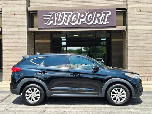 Used 2019 Hyundai Tucson SE FWD image 3