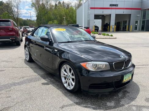 Used 2013 BMW 135i Convertible RWD image 2