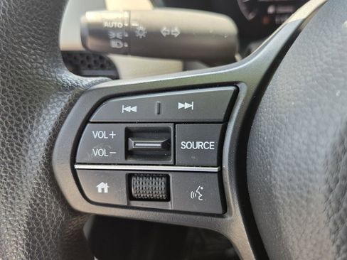 Certified 2023 Honda HR-V LX image 24