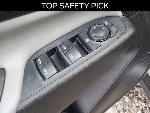 Used 2019 Chevrolet Equinox LS w/ LS Convenience Package image 15