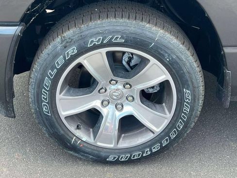 New 2026 RAM 1500 Express AWD/4WD image 6