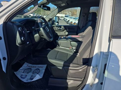 New 2026 GMC Sierra 3500 Pro w/ Convenience Package image 13