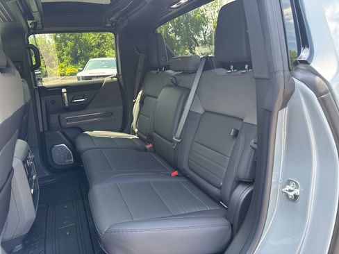 New 2025 GMC Hummer EV 3X image 11