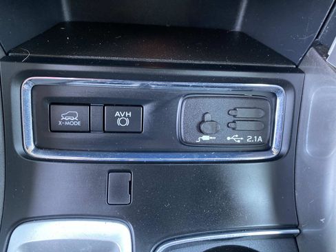 Used 2020 Subaru Ascent Limited w/ Technology Package AWD/4WD image 17