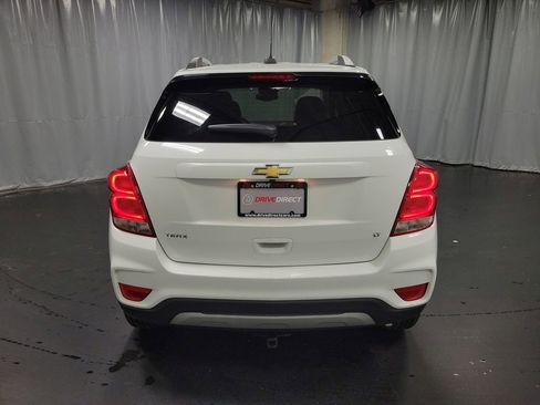 Used 2019 Chevrolet Trax LT w/ LT Convenience Package FWD image 7