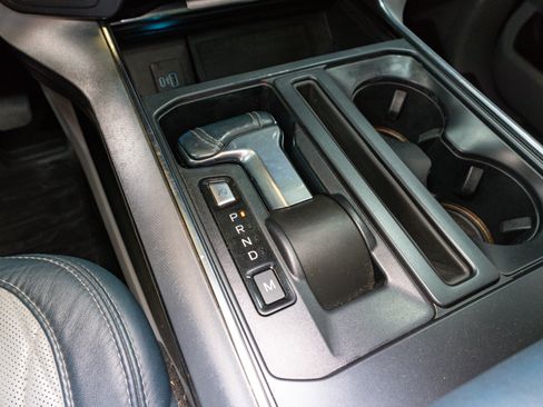 Used 2021 Ford F150 Limited image 35