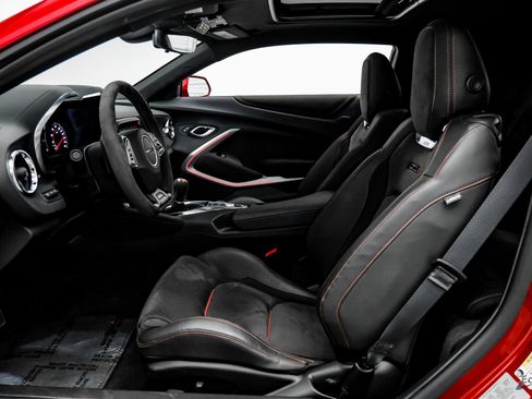 Used 2023 Chevrolet Camaro ZL1 image 34