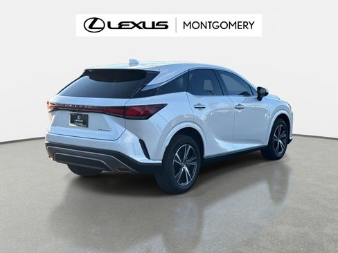 Used 2024 Lexus RX 350 FWD w/ Technology Package image 3