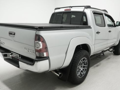 Used 2012 Toyota Tacoma PreRunner w/ SR5 Pkg RWD image 4