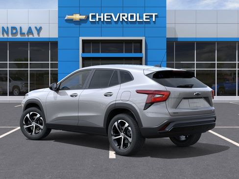 New 2026 Chevrolet Trax RS FWD image 3